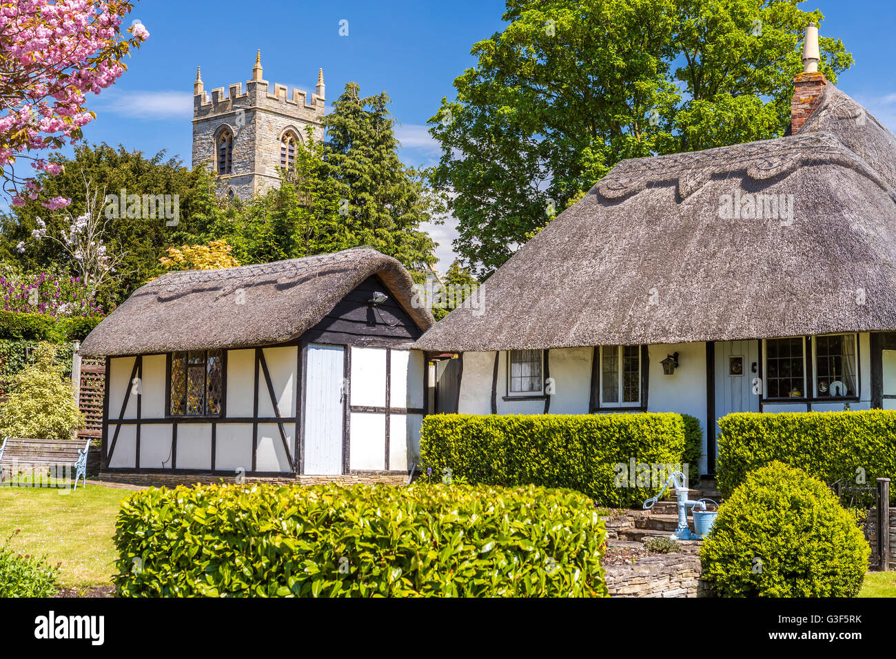 Thatched Cottages at Welford-on-Avon, Warwickshire, England, United Kingdom, Europe. Stock Photo