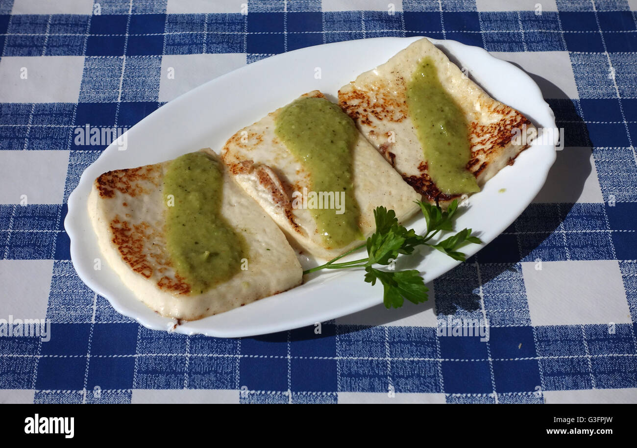A picture dated 20 May 2016 shows fried goat cheese with Mojo verde, a Spanish sauce with herbs, garlic, vinegar and oil - a typical Palmeric dish - on the Canary island of La Palma, Spain. Photo: Jens Kalaene - NO WIRE SERVICE - Stock Photo