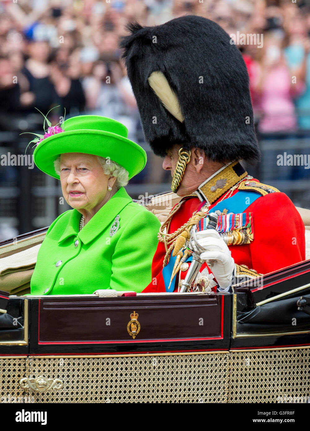 Queen elizabeth 11 2016 hi-res stock photography and images - Alamy