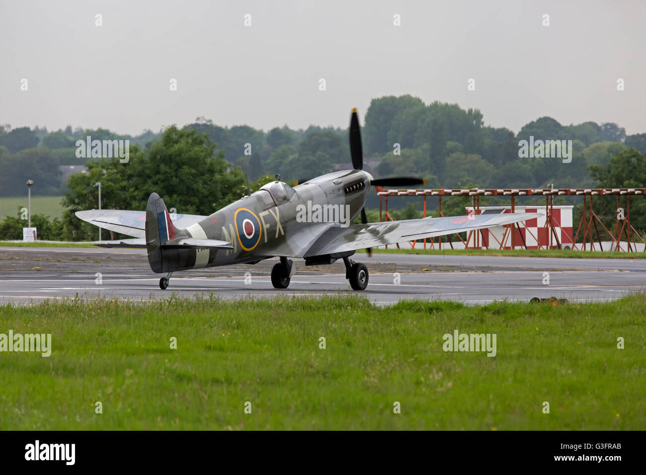 Biggin Hill, UK. 11th June 2016. Spitfire on the runway at the Biggin Hill Festival of Fligh Credit: Keith Larby/Alamy Live News Stock Photo