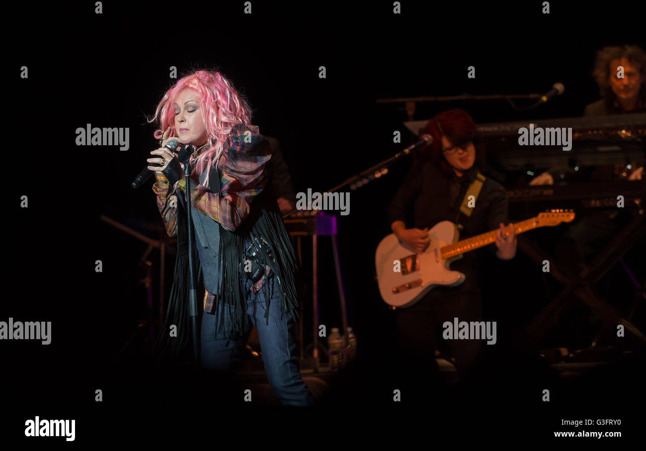 Detroit, MI, USA. 14th May, 2016. CYNDI LAUPER performs at The Michigan ...