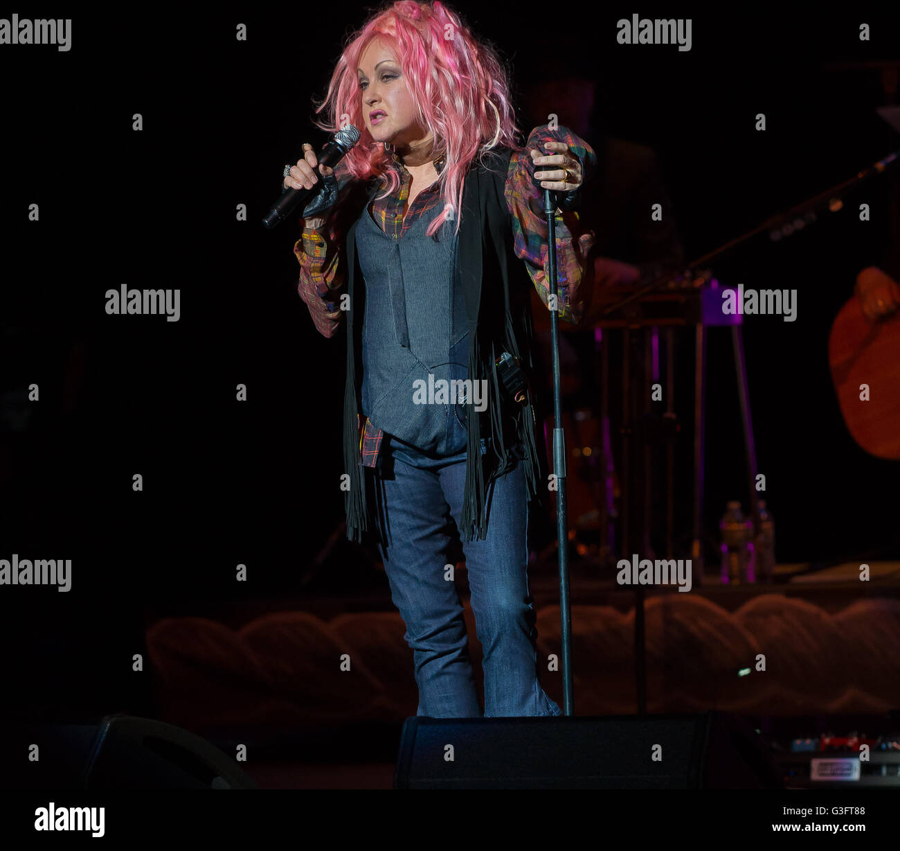 Detroit, MI, USA. 14th May, 2016. CYNDI LAUPER performs at The Michigan ...