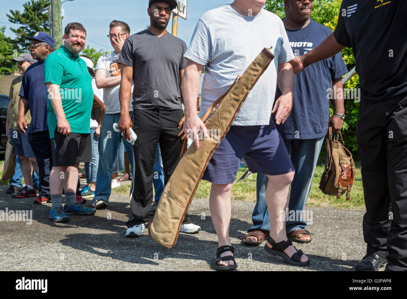 Detroit, Michigan USA - 11th June 2016 - People turn in old guns as the Wayne County sheriff offers $50 with no questions asked for each weapon surrendered. Credit:  Jim West/Alamy Live News Stock Photo