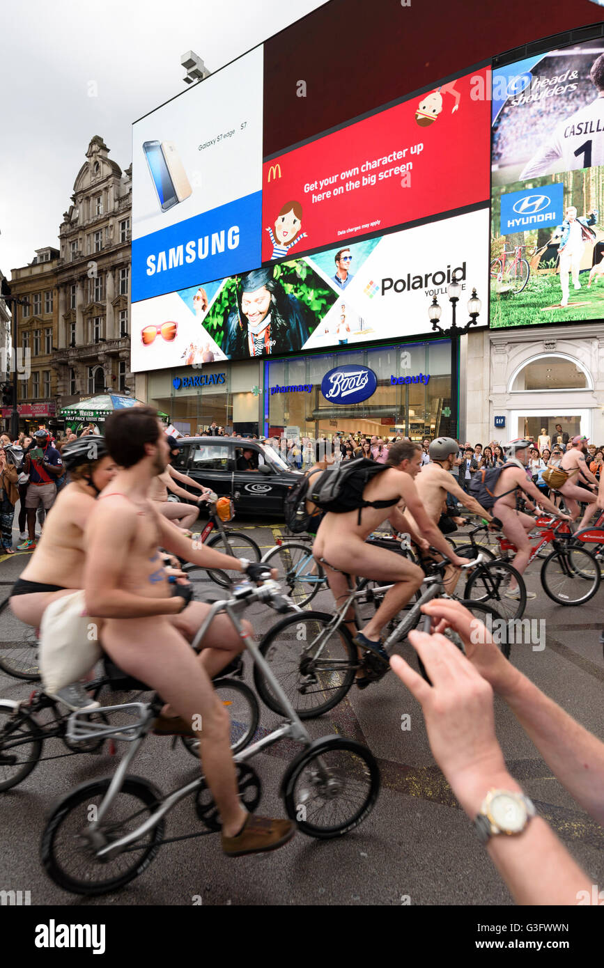 London, UK. 11th June, 2016. WNBR London naked bike ride 2016 passing through Piccadilly Circus Credit:  Carpe Diem/Alamy Live News Stock Photo
