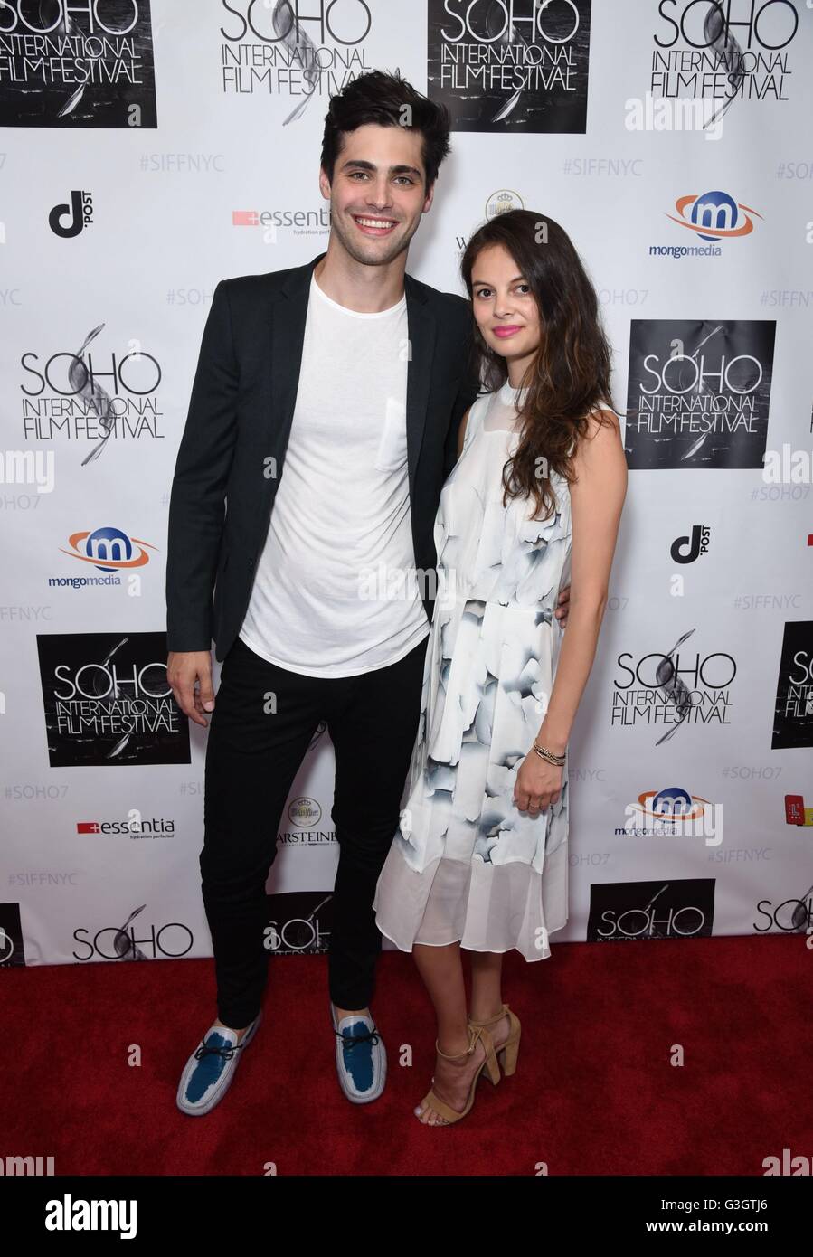 Matthew daddario and esther kim hi-res stock photography and images - Alamy