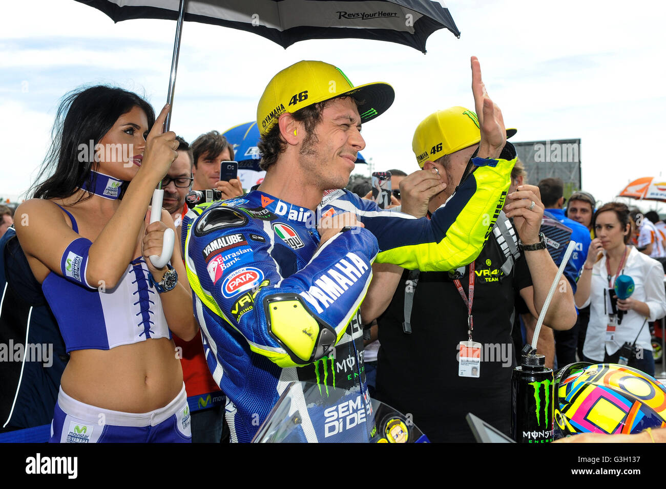 Le mans, France. 08th May, 2016. Valentino Rossi (Movistar Yamaha) during on MotoGP race day. Valentino Rossi is an Italian professional motorcycle racer and multiple MotoGP World Champion. He is one of the most successful motorcycle racers of all time, with nine Grand Prix World Championships © Gaetano Piazzolla/Pacific Press/Alamy Live News Stock Photo