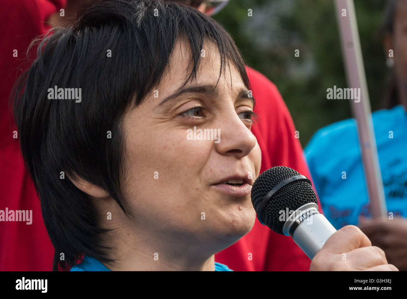 London, UK. June 24th 2016. Anna Pichierri of Movement For Justice By Any Means Necessary speaks at the rally in Altab Ali Park on the day after the UK voted to leave the EU against racism, for migrant rights and against fascist violence. They say that migration and immigrants have been attacked and scapegoated not only by both Remain and Leave campaigns but by mainstream parties and media over more than 20 years, stoking up hatred by insisting immigrants are a 'problem'.Peter Marshall/Alamy Live News Stock Photo