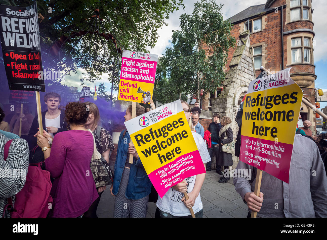 Refugees welcome london kent hi-res stock photography and images - Alamy