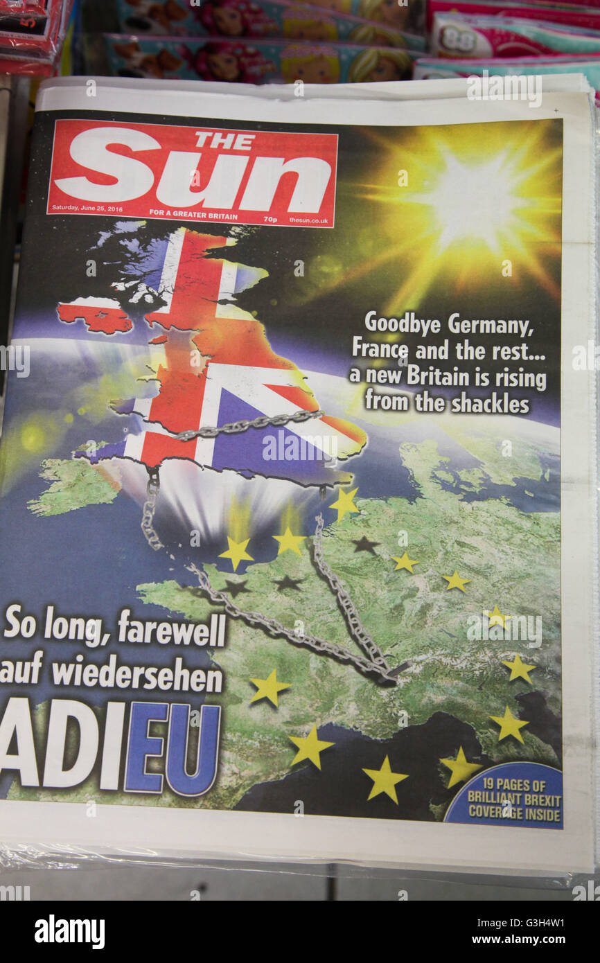 London, UK 25 June 2016 - The Sun newspaper's headline the morning after the British EU Referendum results and David Cameron's resignation. Credit:  Dinendra Haria/Alamy Live News Stock Photo