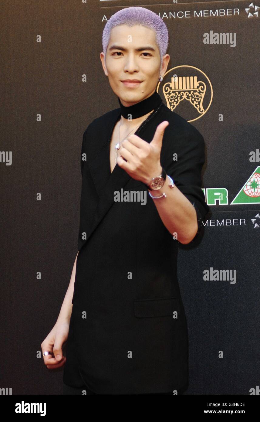 Taipei's Taiwan. 25th June, 2016. Singer Jam Hsiao poses on the red carpet as he arrives for the