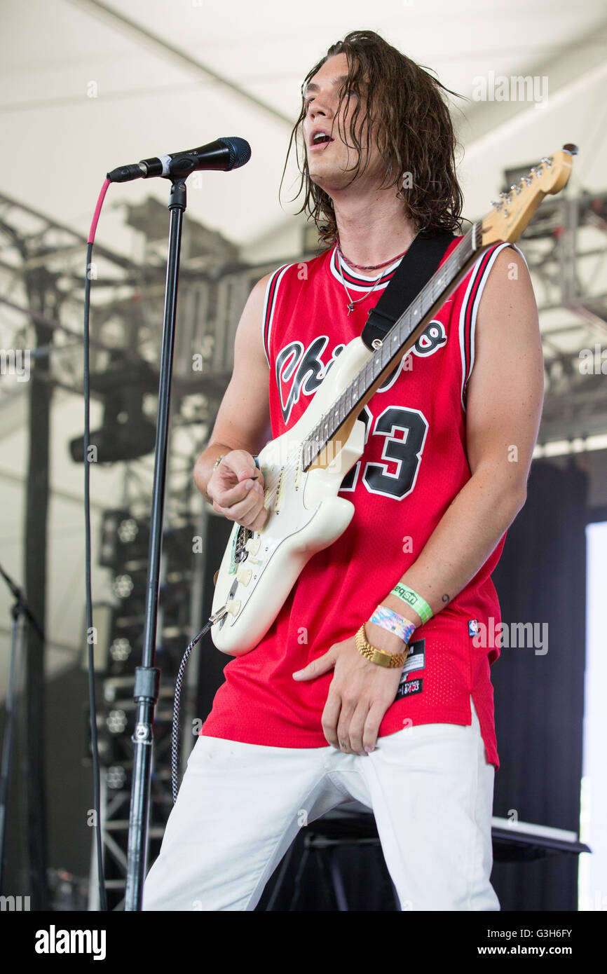 Manchester, Tennessee, USA. 9th June, 2016. Musician PAUL KLEIN of Lany