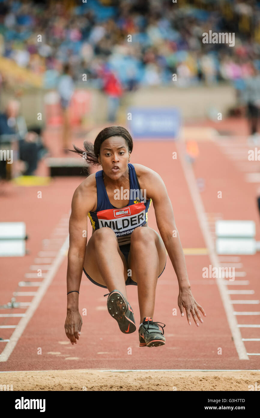 Female triple jump hi-res stock photography and images - Alamy