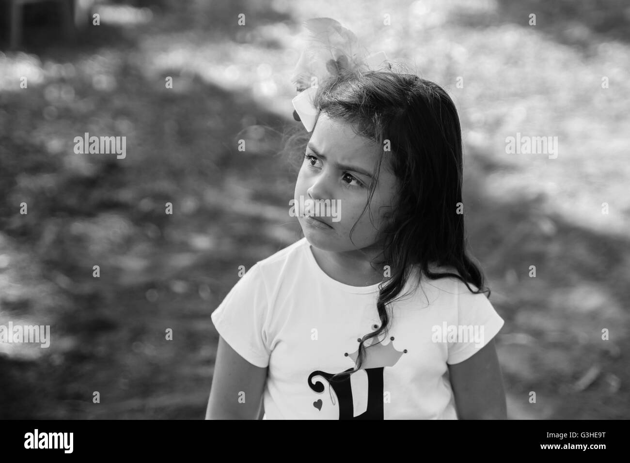 Sad black girl child hi-res stock photography and images - Alamy