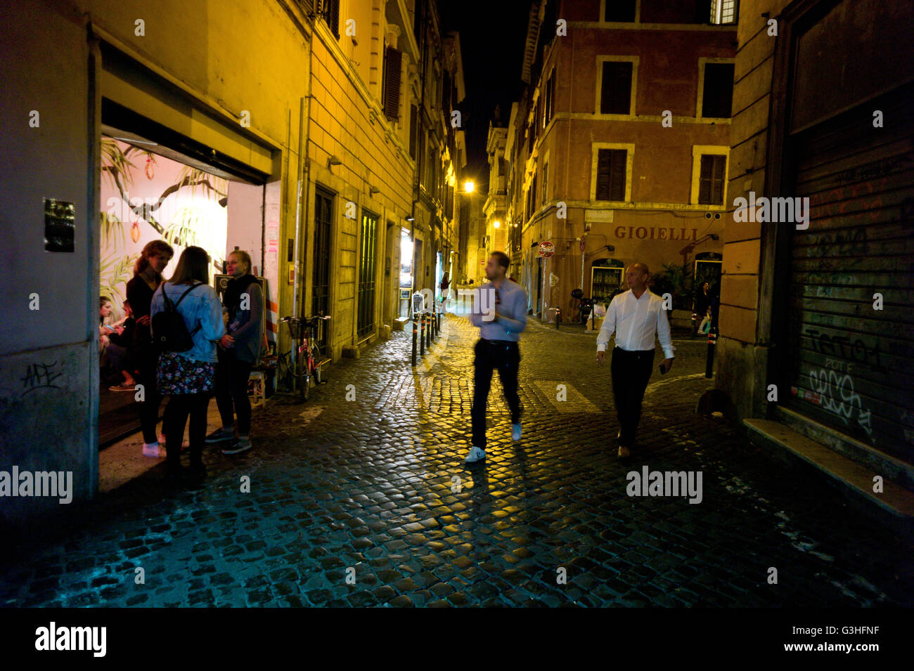 Street life in central Rome, Italy May  2016 Stock Photo