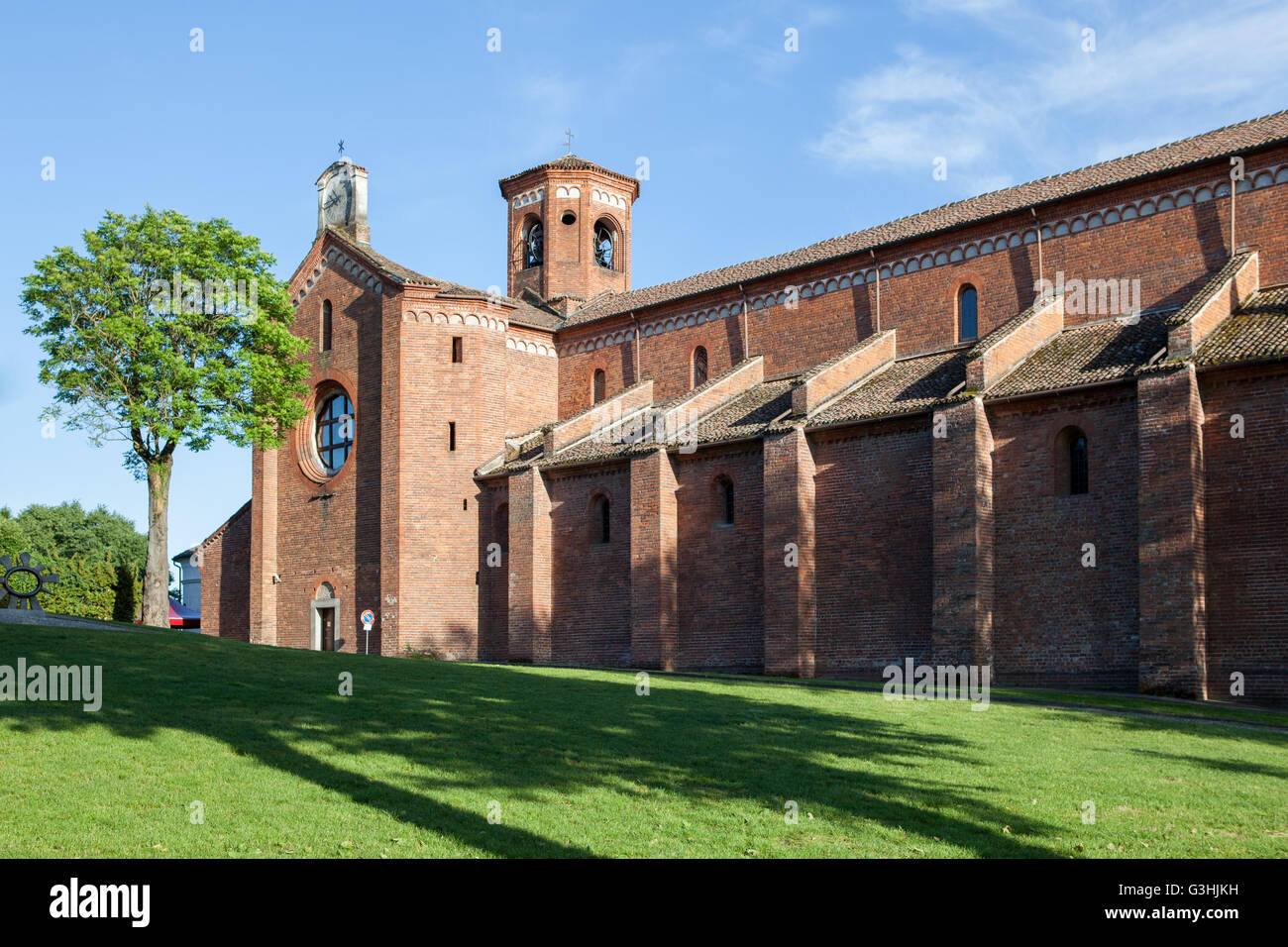 Abbazia di Morimondo (Morimondo Abbey), 12th century. Morimondo, Italy