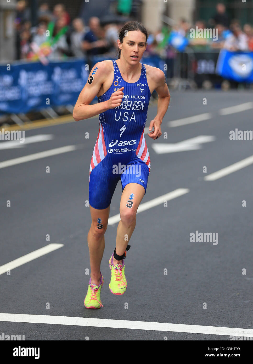 usa-s-gwen-jorgensen-on-her-way-to-winning-the-elite-women-s-itu-world