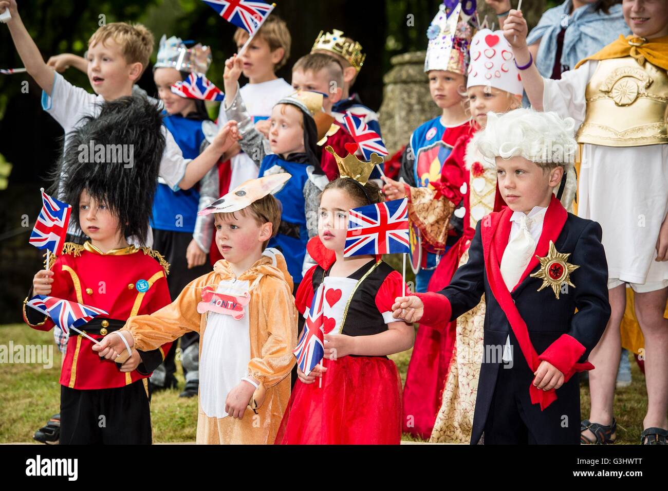 Small fashion children fancy dress