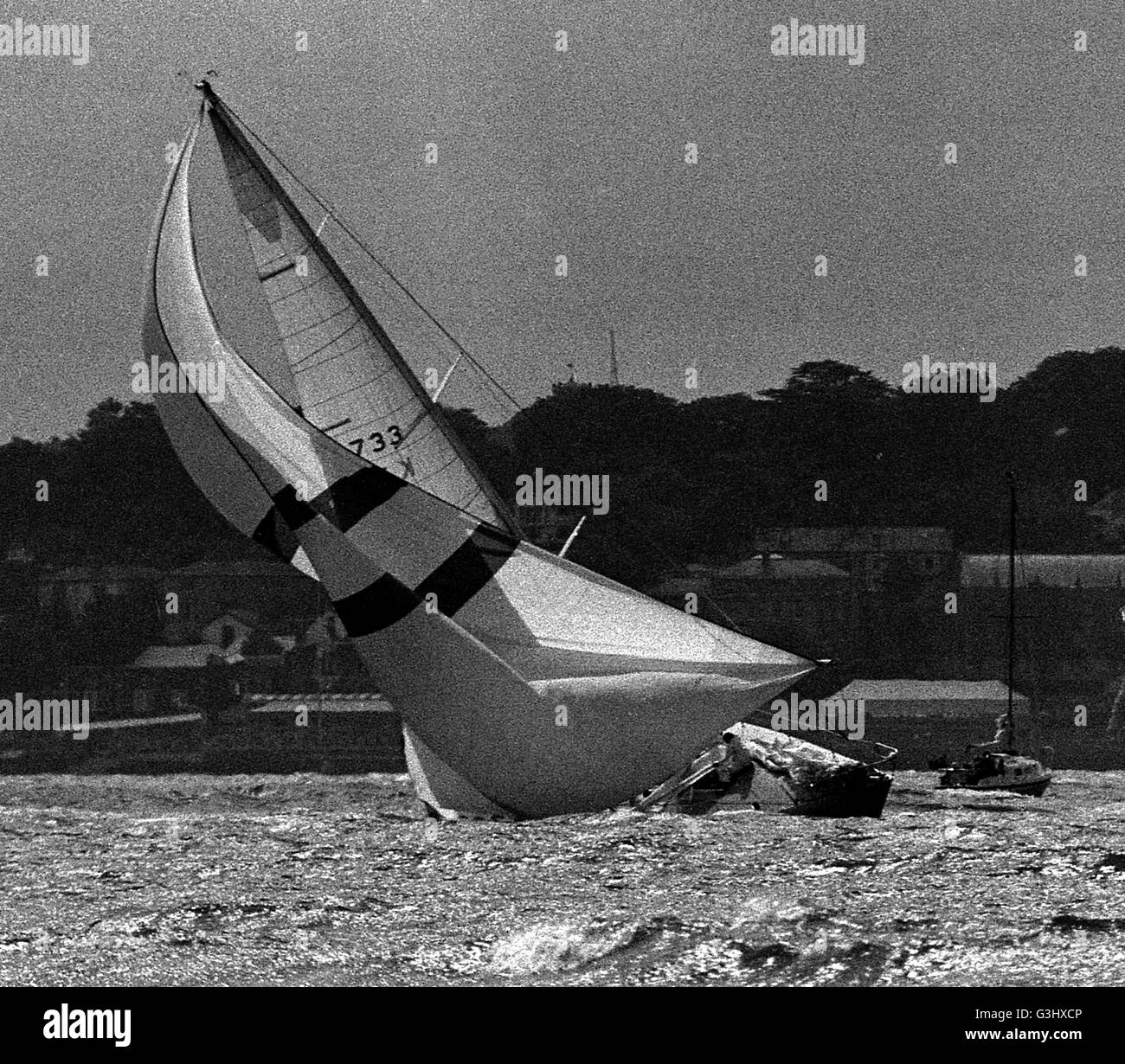 AJAXNETPHOTO. 1979. SOLENT, ENGLAND. - ADMIRAL'S CUP - SOLENT INSHORE RACE. BLIZZARD (GBR) IN TROUBLE IN GUSTY CONDITIONS. PHOTO:JONATHAN EASTLAND/AJAX REF:79 2026 Stock Photo