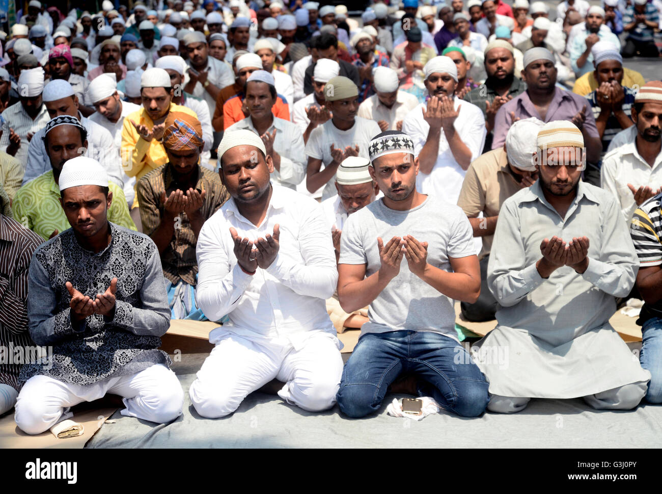 June Calendar 16 Hi Res Stock Photography And Images Page 14 Alamy