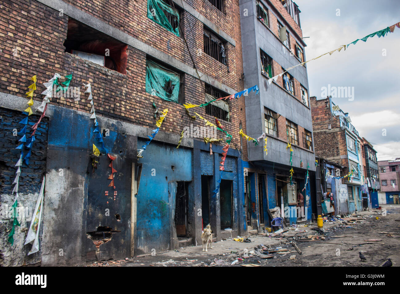 Bogota, Colombia. 31st May, 2016. The streets of the Bronx are the largest  open-air drug market where the buildings look like a war zone, police sweep  through one of Bogota's most dangerous