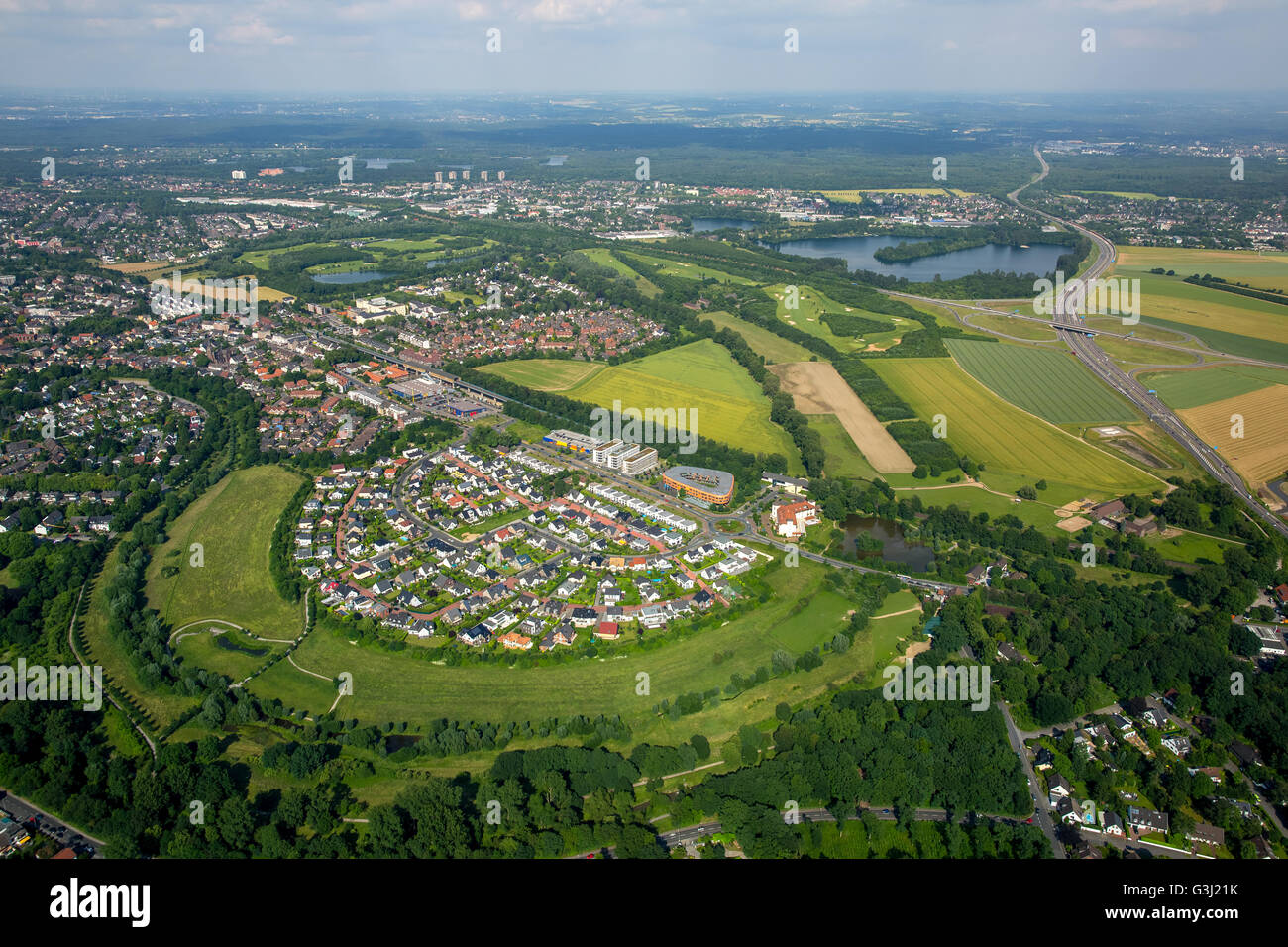 Aerial view, settlement Anger Arch at Angersbach in Huckingen, housing development built in the bow, Duisburg, Ruhr region, Stock Photo