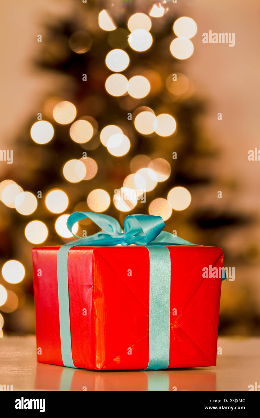 Happy birthday christmas tree hi-res stock photography and images - Alamy