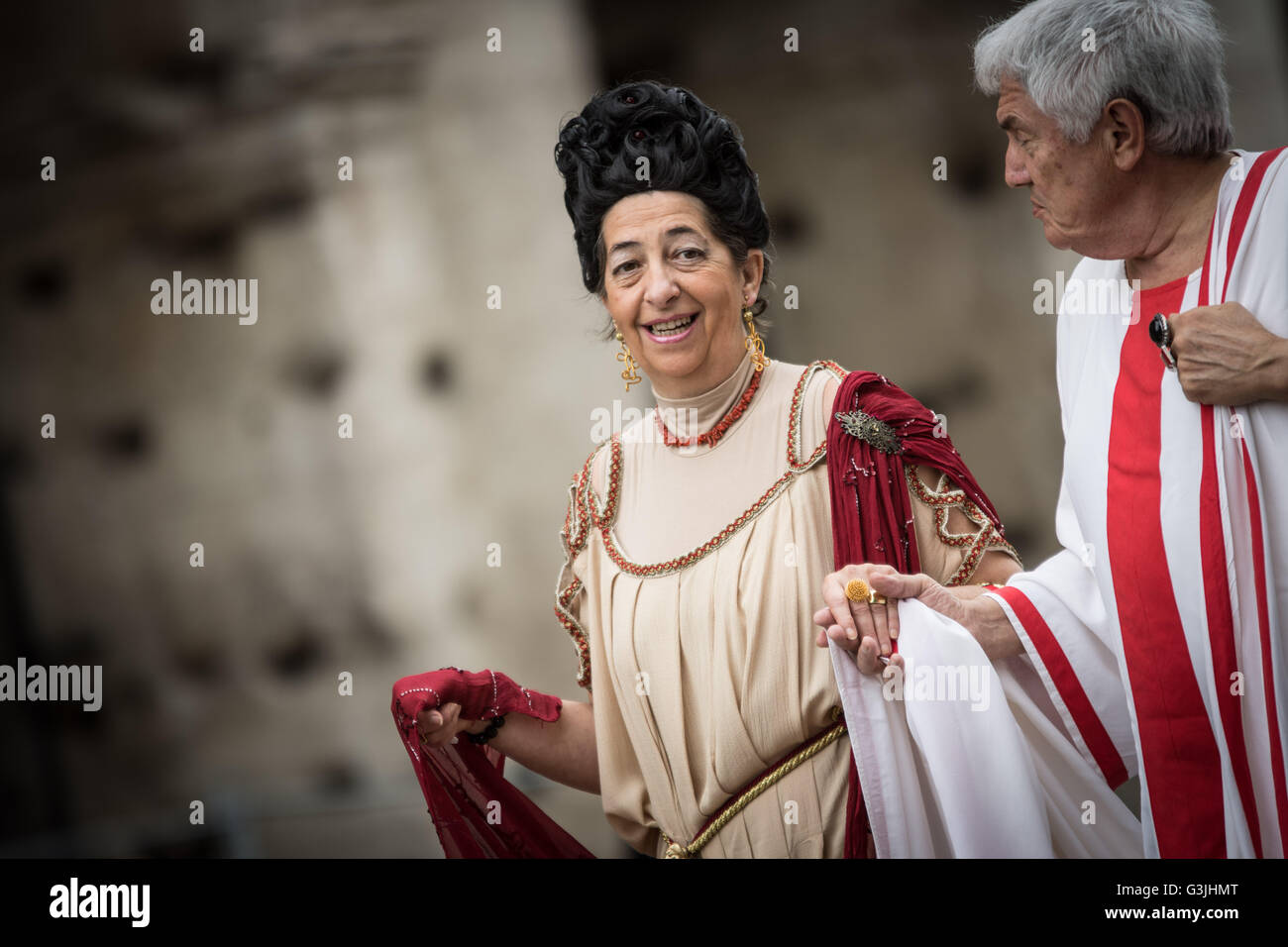 Rome, Italy. 24th Apr, 2016. Depicting during the parade, in Via dei ...