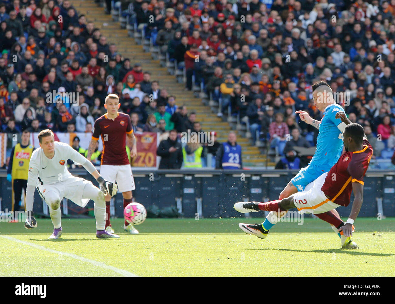 Marek hamsik roma hi-res stock photography and images - Alamy