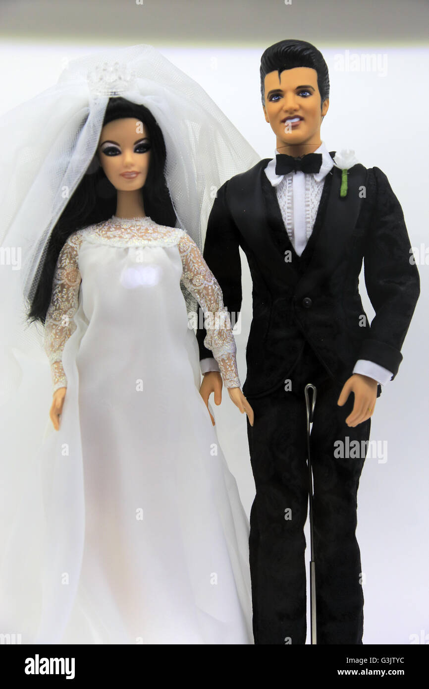 achterstalligheid code Duplicaat Elvis and Priscilla dolls display at Barbie Expo the world largest Barbie  Museum in Les Cours Mont-Royal,Montreal Quebec Canada Stock Photo - Alamy