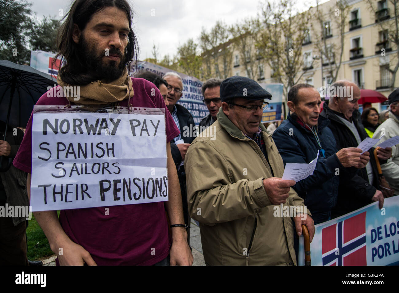 Madrid, Spain. 12th Apr, 2016. Members of Long Hope Association protesting in front of Norwegian Embassy requesting payment of their pensions. © Marcos del Mazo/Pacific Press/Alamy Live News Stock Photo
