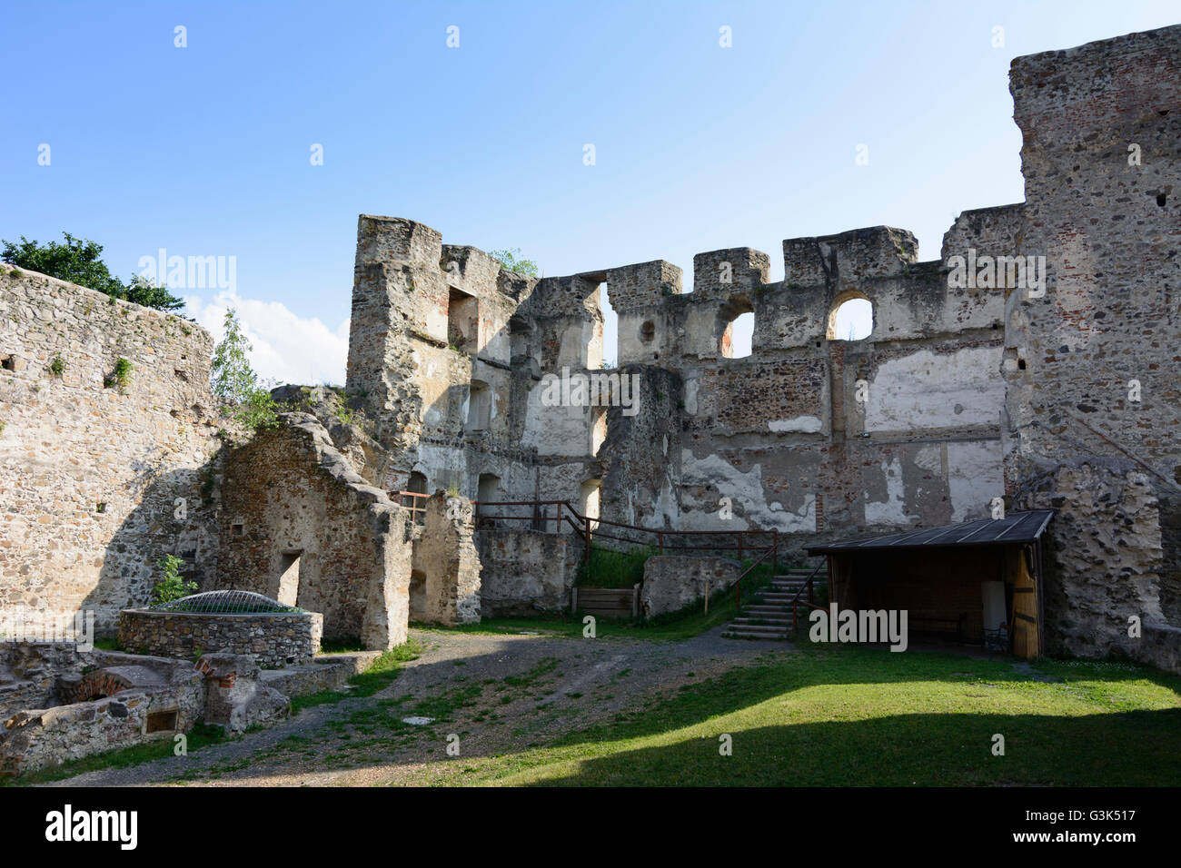 castle ruin, Austria, Niederösterreich, Lower Austria, Wiener Alpen, Kirchschlag in der Buckligen Welt Stock Photo