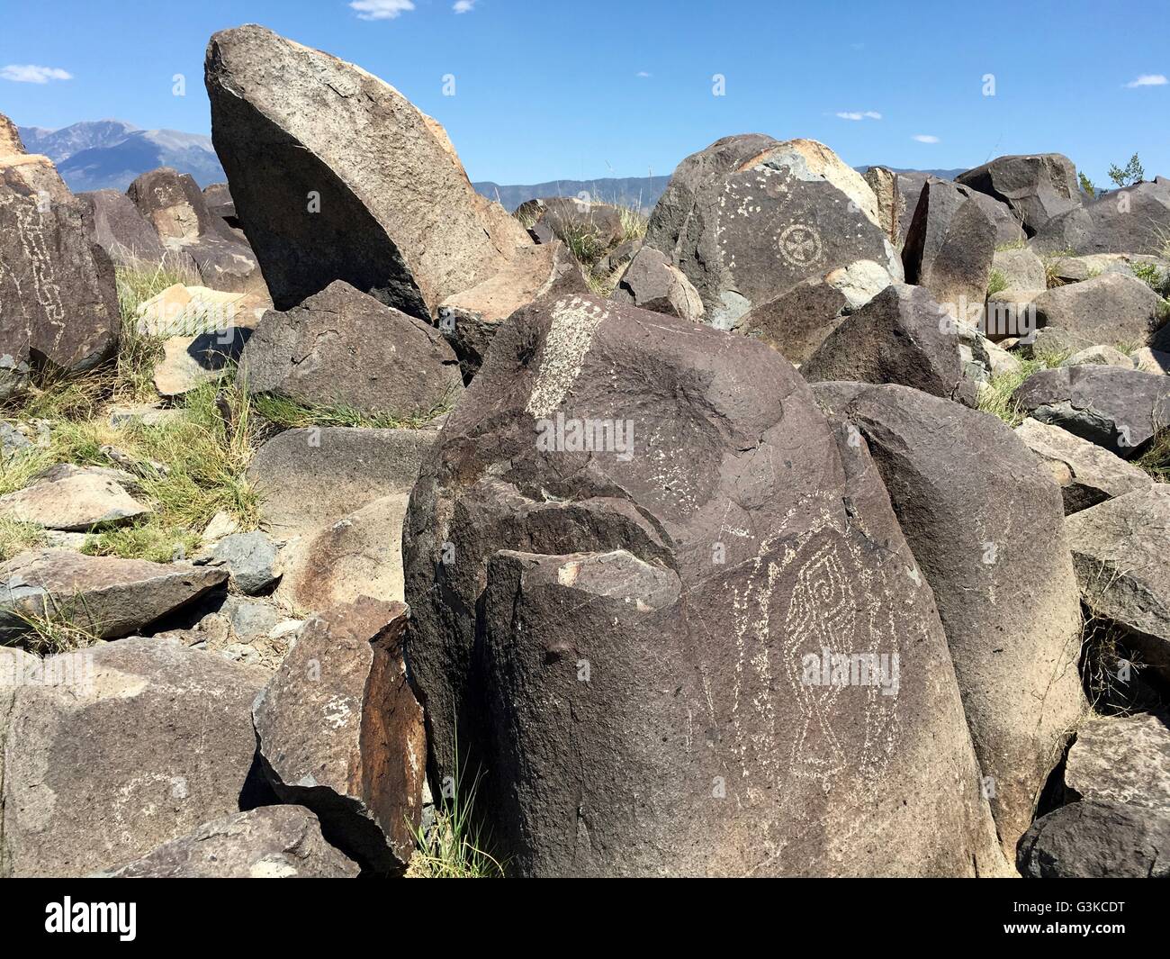 Native Americans (Jornada Mogollon people) carved petroglyphs on rocks at Three Rivers Petroglyph Site near Tularosa, New Mexico Stock Photo
