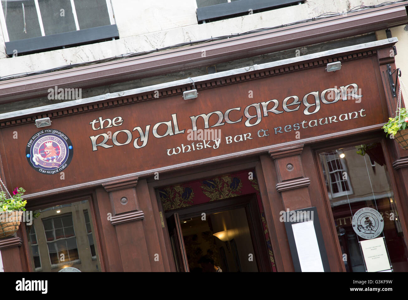 Whisky bar hires stock photography and images Alamy