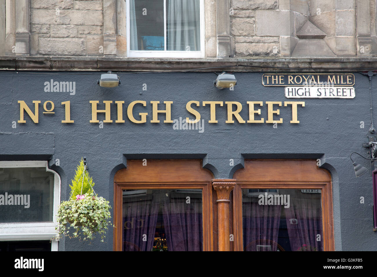 Number 1 Bar and Restaurant, High Street Royal Mile, Edinburgh