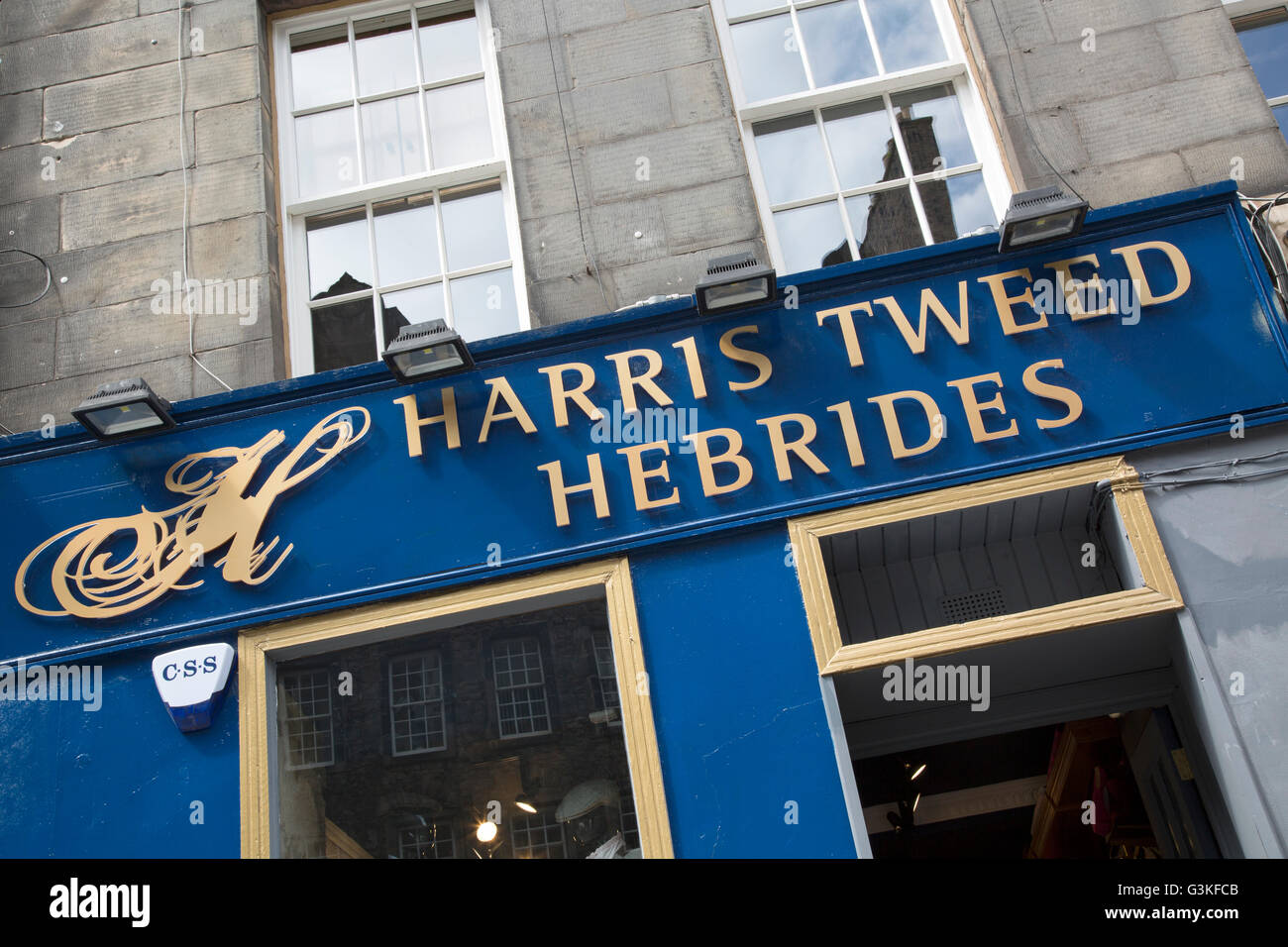 Harris tweed shop hi-res stock photography and images - Alamy