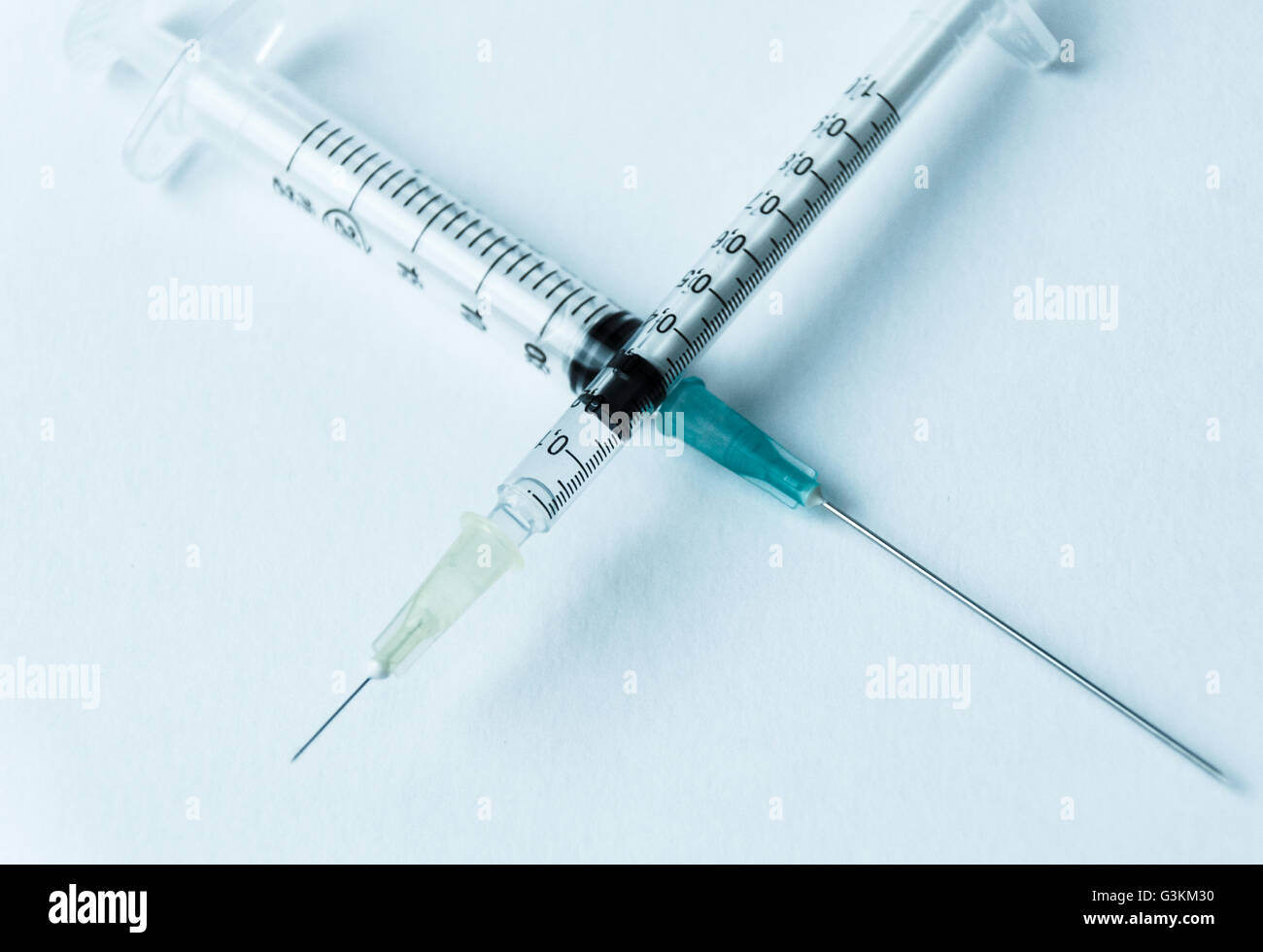 Injections, needles & syringes, medicine Stock Photo Alamy