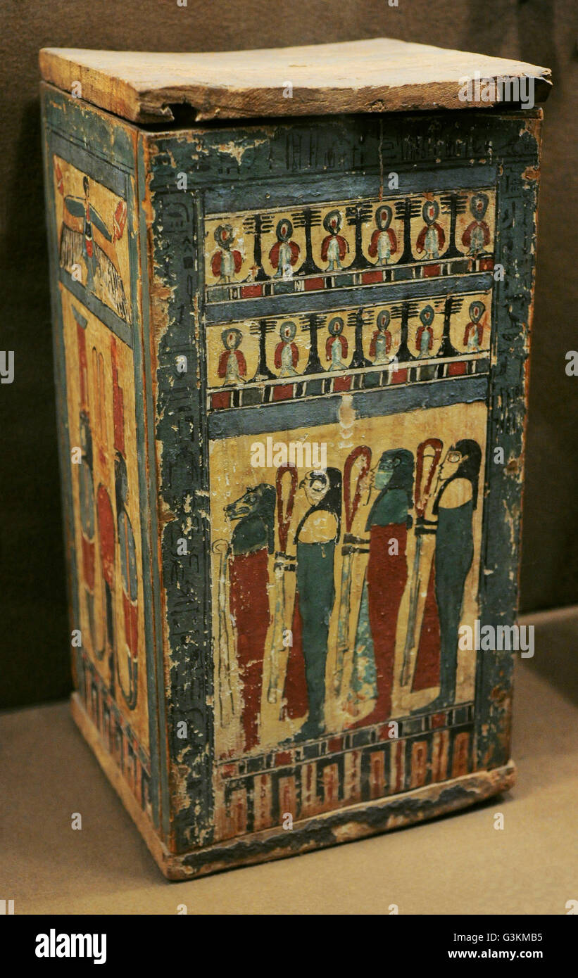 Egyptian gods tomb painting hi-res stock photography and images - Alamy