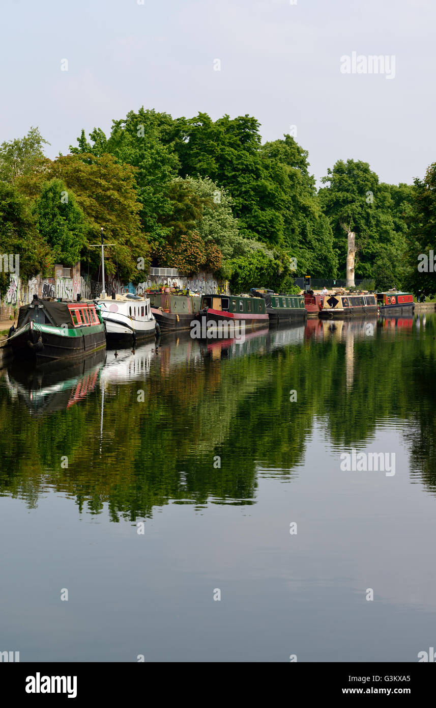 Regent's Canal, Mile End, Tower Hamlets, London, United Kingdom Stock Photo
