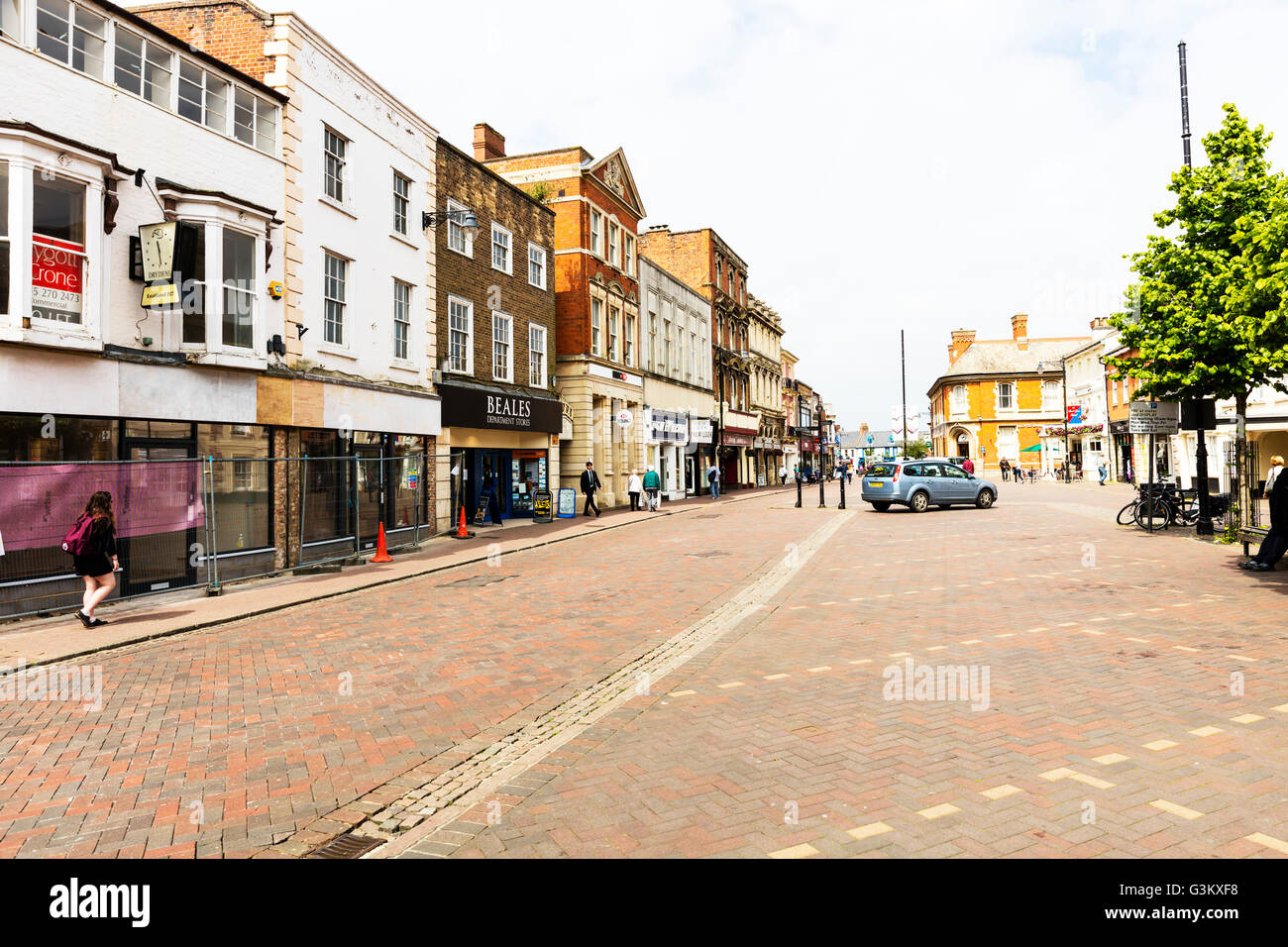 Spalding town centre Lincolnshire market place UK England shops Stock Photo  - Alamy