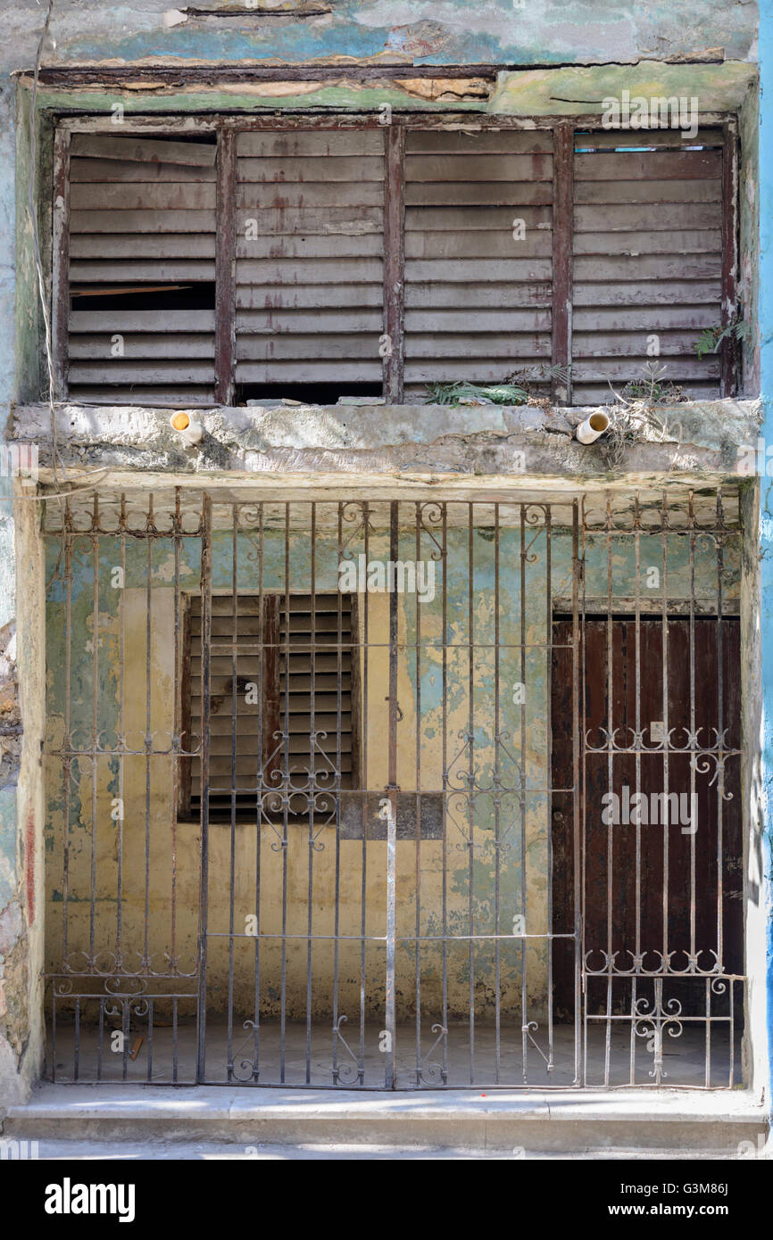 A traditional simple Havanan home in the backstreets of Havana, Cuba Stock Photo