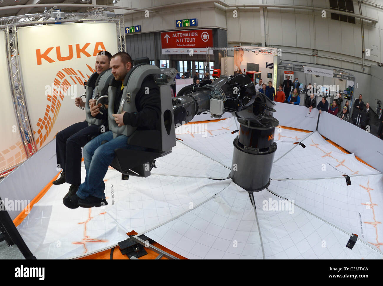 kuka robocoaster