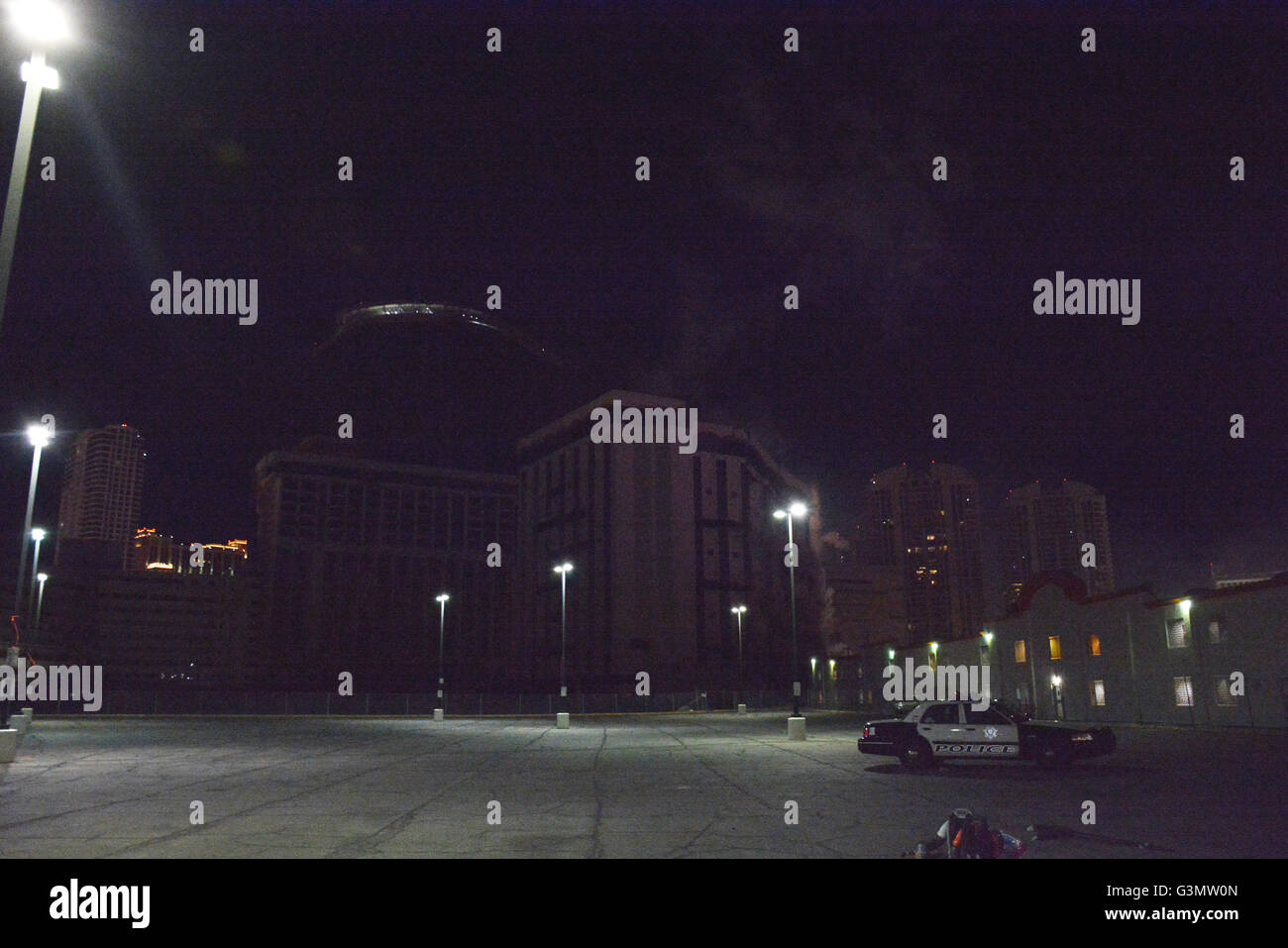 Las Vegas, Nevada, USA. 14th June, 2016. Fireworks light the sky as the East Tower of the now closed Riviera Hotel & Casino is imploded on June 13, 2016 in Las Vegas, Nevada. Credit:  Marcel Thomas/ZUMA Wire/Alamy Live News Stock Photo