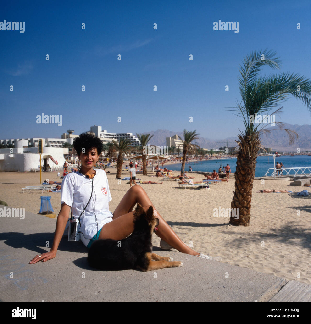 Badeurlaub in Eilat am Roten Meer, Israel 1980er Jahre. Beach holiday