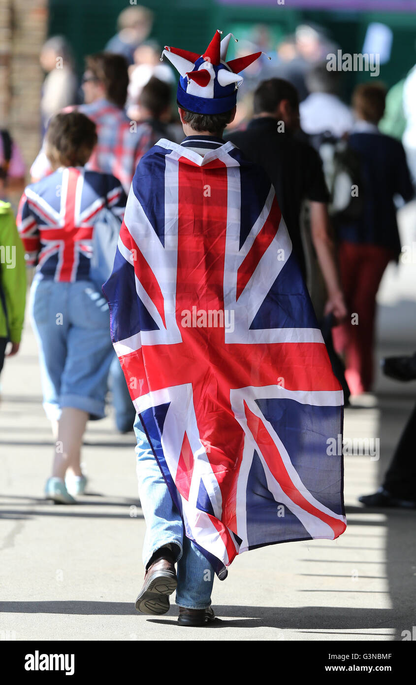 Fan swathed in a Union Jack, AELTC, London 2012, Olympic Tennis Tournament, Olympics, Wimbledon, London, England, Great Britain Stock Photo