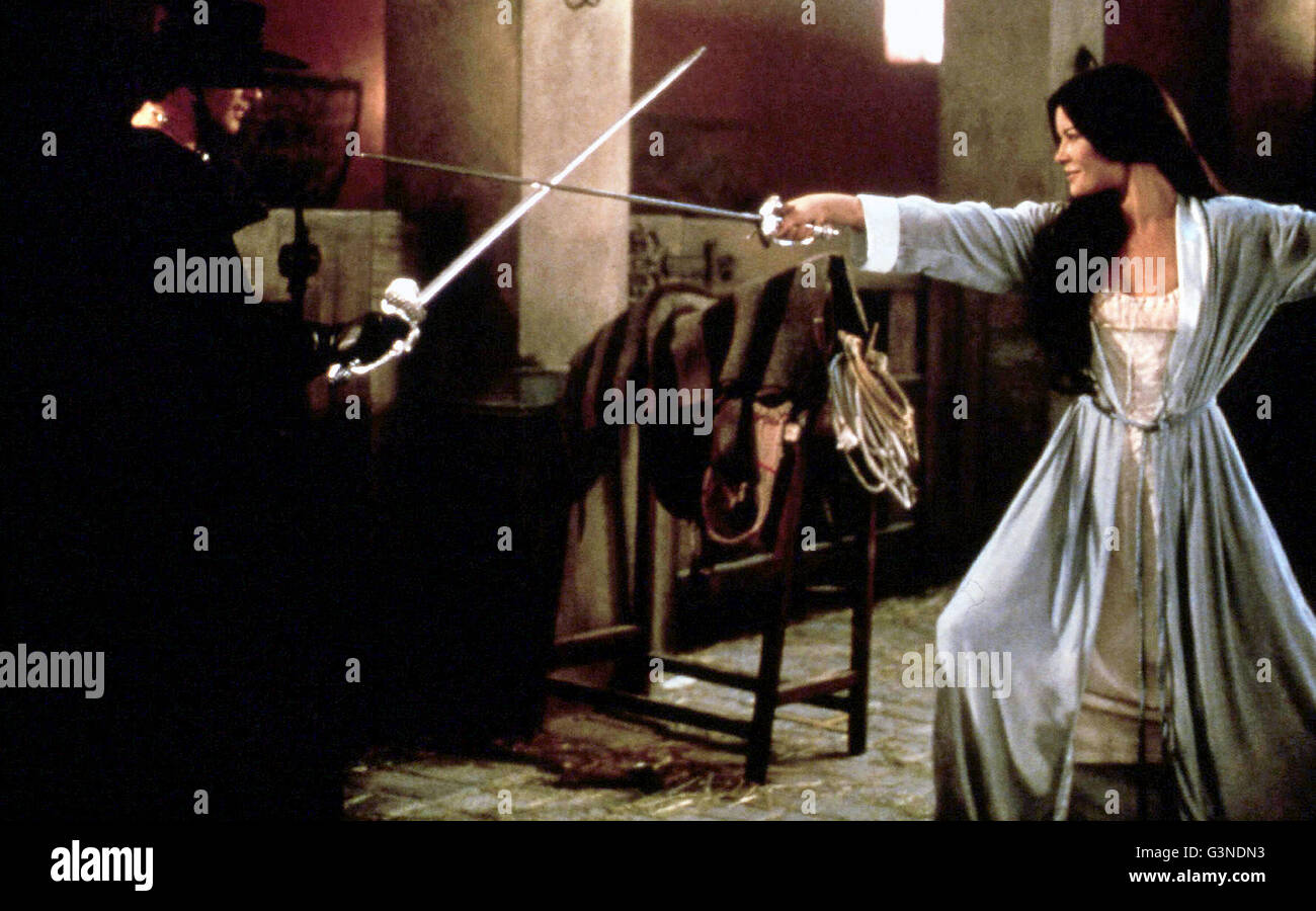 Catherine Zeta Jones Mask Zorro Stock Photos & Catherine Zeta Jones Mask Zorro Stock Images Alamy