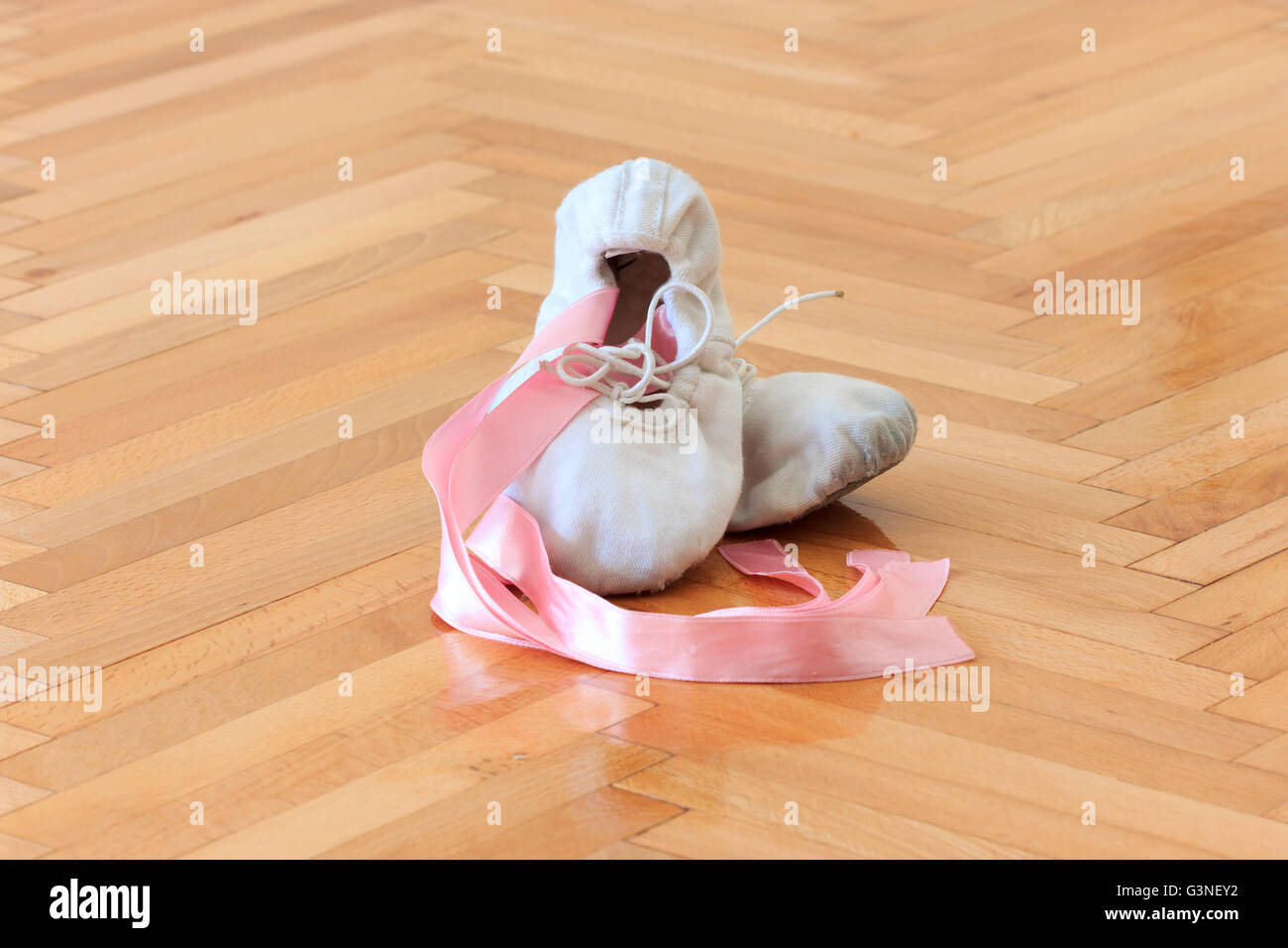 Ballet shoe ribbons hi-res stock photography and images - Alamy