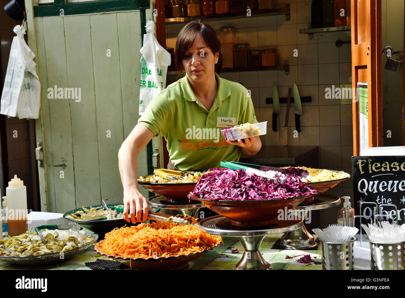 Takeaway lunchtime salad food bar Stock Photo