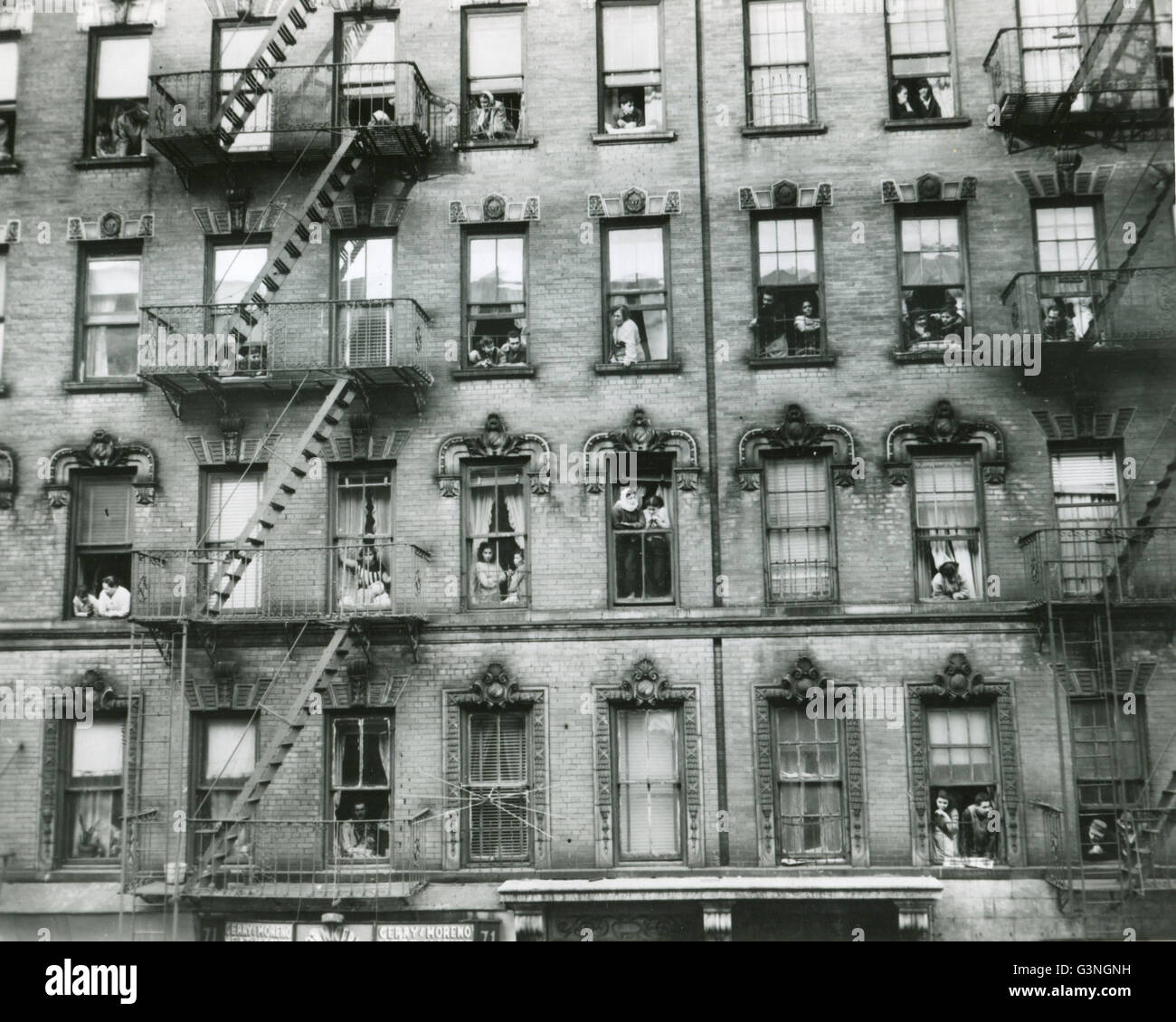Early 20thCentury tenement in Newark, NJ Stock Photo Alamy