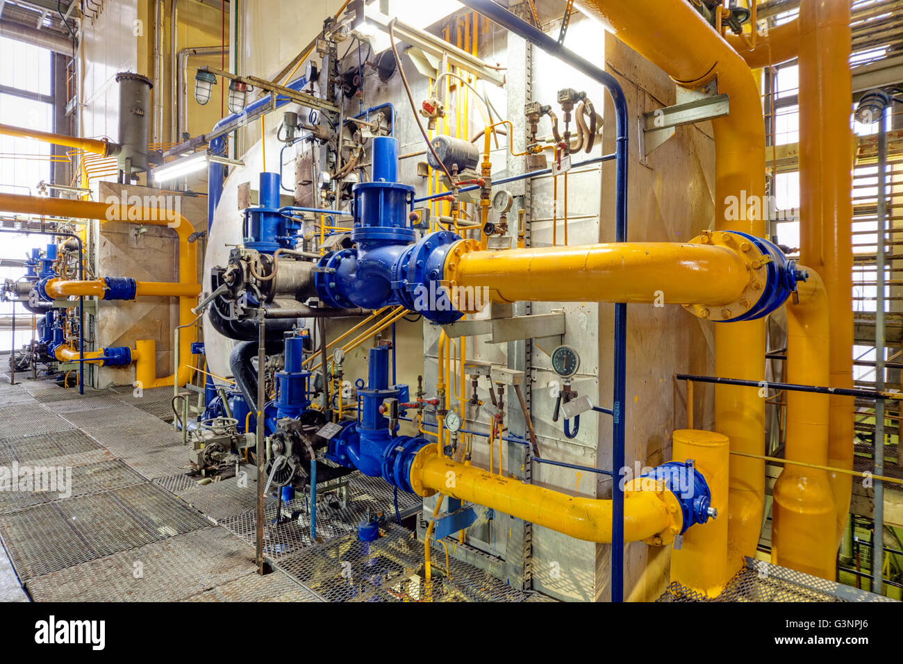 Chemical industry plant with pipes and valves Stock Photo Alamy