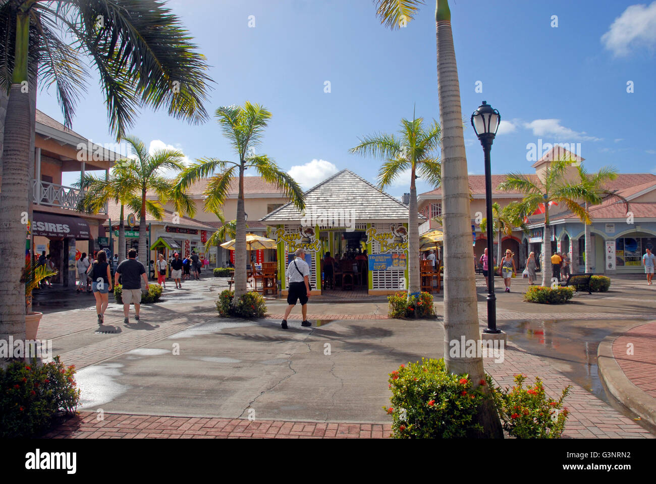 Shopping area, Basseterre, St Kitts, Caribbean Stock Photo - Alamy